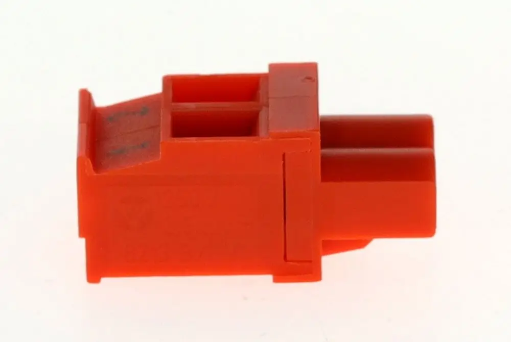 BOSCH Anschlussklemme in orange mit zwei Anschlüssen, geeignet für elektrische Verbindungen. Klar erkennbare Form und Farbgebung.